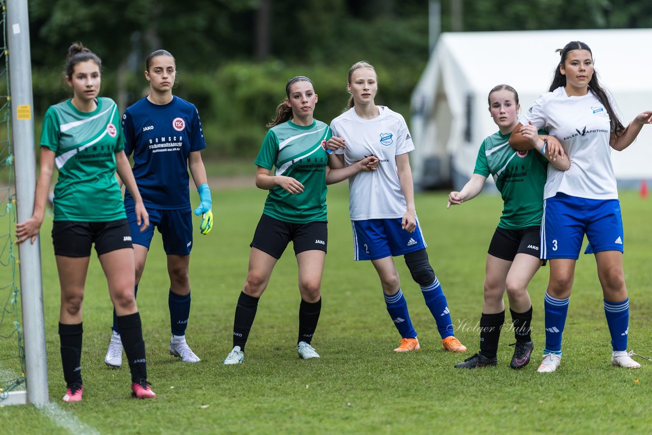 Bild 291 - Loewinnen Cup